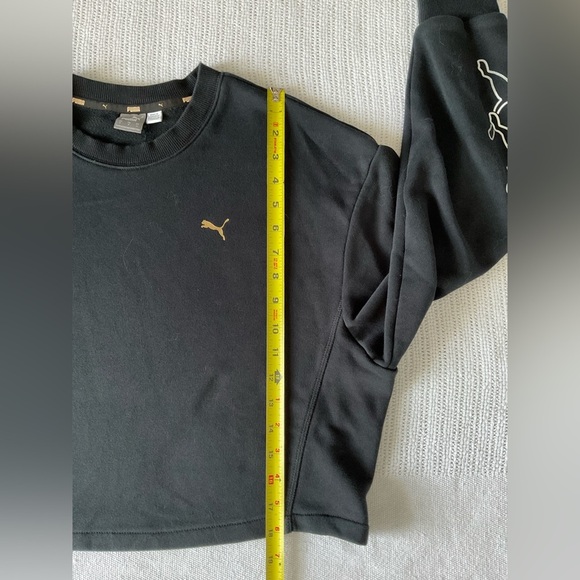 Puma Black and Gold Oversized Crop sweatshirt - Picture 8 of 8